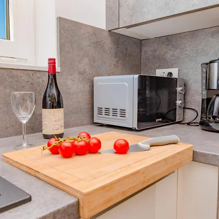 Vila Karizma With Pool, Jacuzzi, And Sea View