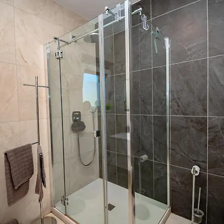 فيلة Karizma With Pool, Jacuzzi, And Sea View *