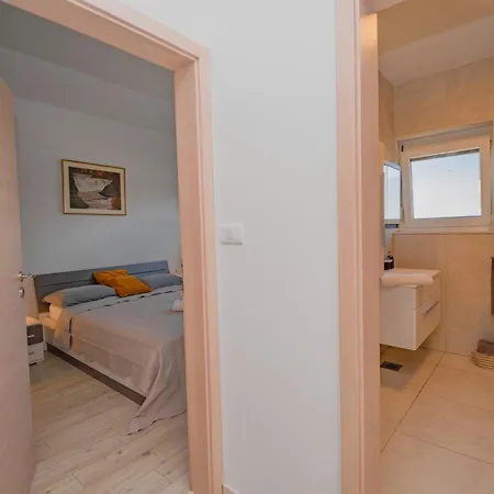 Karizma With Pool, Jacuzzi, And Sea View Villa *