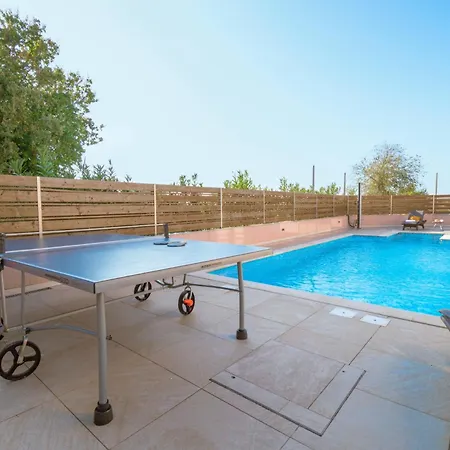 Karizma With Pool, Jacuzzi, And Sea View * Peroj